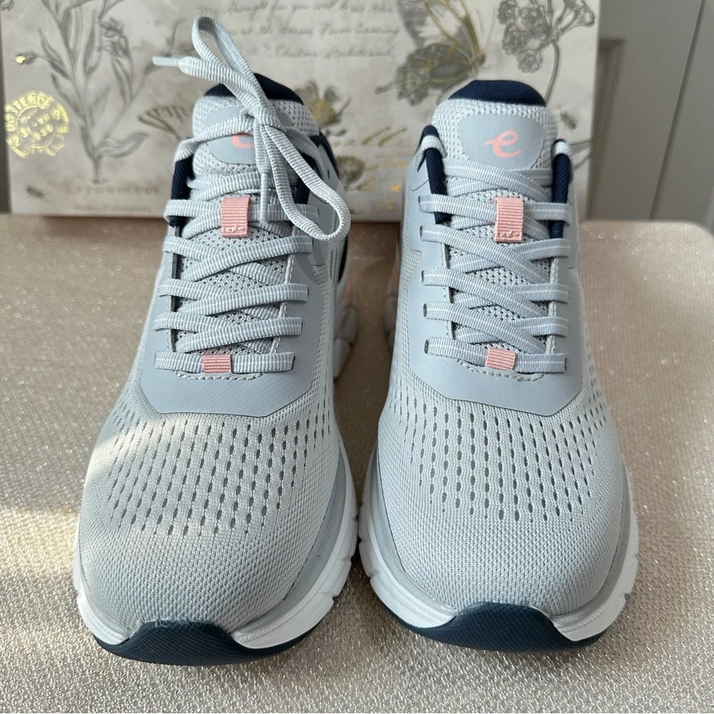 Easy Spirit® Mel Denise Austin Emove Athletic Sneakers in Gray & Pink Size 9.5 M